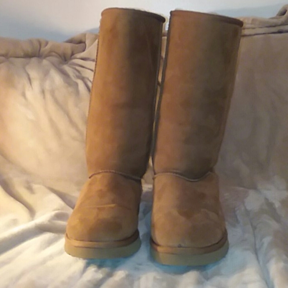 UGG Shoes - UGG brown clasic tall sz.11 like new